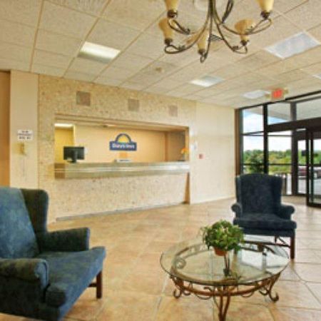 Days Inn Port Jervis المظهر الداخلي الصورة