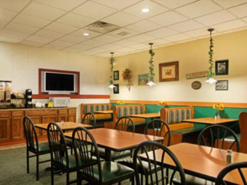 Days Inn Port Jervis المطعم الصورة